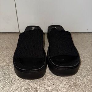 Black Women's Slide Sandals